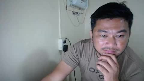 pinoy041087 online show from October 2025 11:39:01 AM
