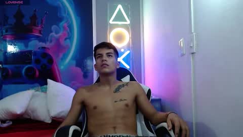 Snapshot of pipe_hot04 chatting on March 2026 11:05:02 AM pipe hot04 online show from March 2026 11:05:02 AM