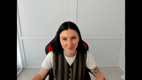 Snapshot of piper_smilee chatting on June 2026 12:03:02 PM Piper online show from June 2026 12:03:02 PM