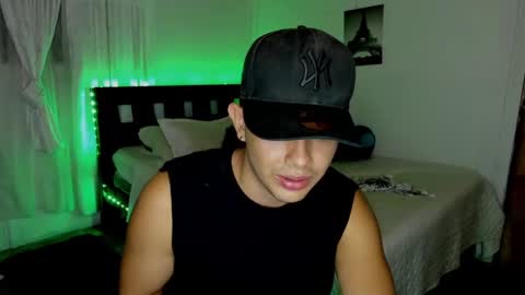 Snapshot of piperodriguez_ chatting on January 2025 05:35:01 AM Pipe Rodriguez online show from January 2025 05:35:01 AM