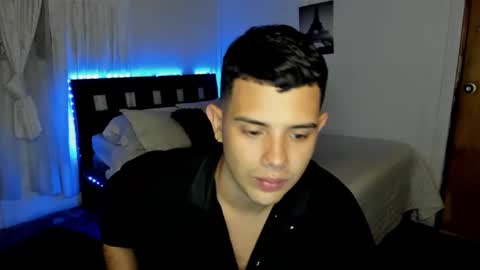 Snapshot of piperodriguez_ chatting on January 2025 04:09:02 AM Pipe Rodriguez online show from January 2025 04:09:02 AM