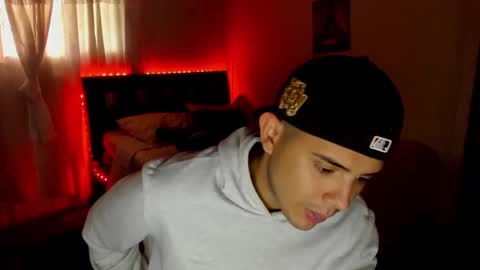 Snapshot of piperodriguez_ chatting on January 2025 12:13:01 PM Pipe Rodriguez online show from January 2025 12:13:01 PM