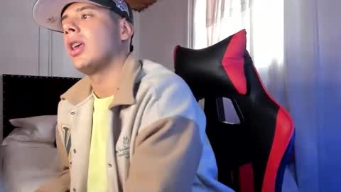 Snapshot of piperodriguez_ chatting on February 2025 04:53:02 PM Pipe Rodriguez online show from February 2025 04:53:02 PM