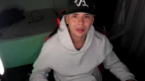 Snapshot of piperodriguez_ chatting on March 2025 05:14:02 AM Pipe Rodriguez online show from March 2025 05:14:02 AM