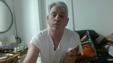 Snapshot of pirate334 chatting on April 2026 02:03:02 AM pirate334 online show from April 2026 02:03:02 AM