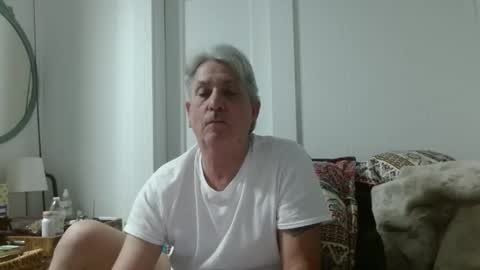 Snapshot of pirate334 chatting on April 2026 04:19:01 AM pirate334 online show from April 2026 04:19:01 AM
