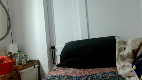 Snapshot of pirate334 chatting on June 2026 01:12:01 PM pirate334 online show from June 2026 01:12:01 PM