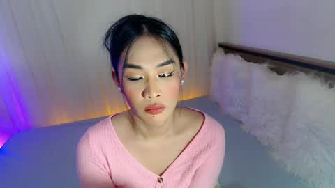 Ari online show from February 2025 10:28:01 AM