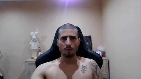 Snapshot of pirshi chatting on April 2026 09:34:01 PM Gifted One online show from April 2026 09:34:01 PM