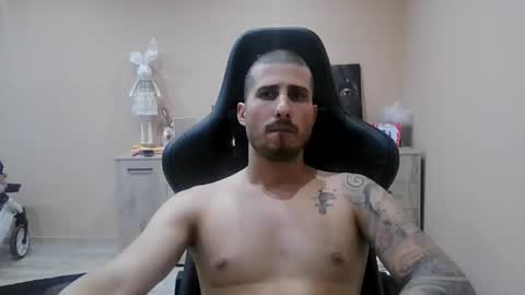 Snapshot of pirshi chatting on April 2026 10:08:02 PM Gifted One online show from April 2026 10:08:02 PM