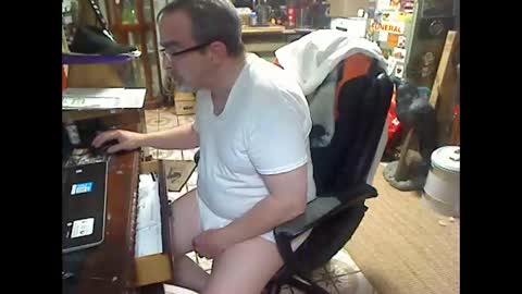 Snapshot of pitman1 chatting on May 2026 11:29:01 AM PitMan1 online show from May 2026 11:29:01 AM
