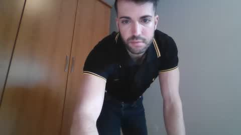 Snapshot of pitruki00 chatting on January 2026 10:20:01 AM pitruki00 online show from January 2026 10:20:01 AM