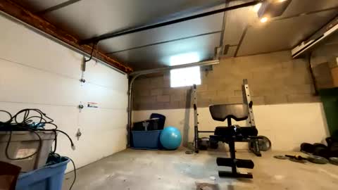 Mike online show from October 2025 05:42:01 PM