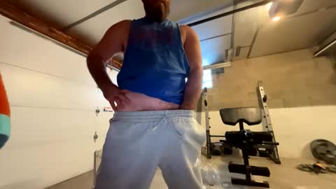 Snapshot of pitt821 chatting on February 2026 09:09:02 PM Mike online show from February 2026 09:09:02 PM