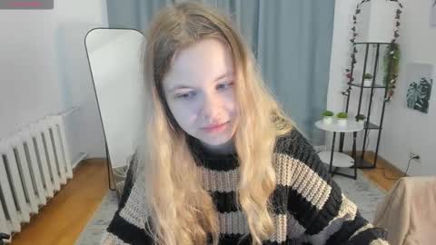 Snapshot of pixel_nest chatting on October 2025 05:30:02 AM Olga online show from October 2025 05:30:02 AM