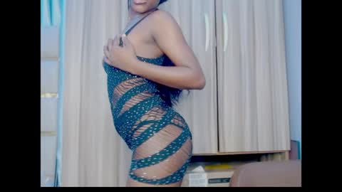 Ella online show from June 2026 07:00:01 AM