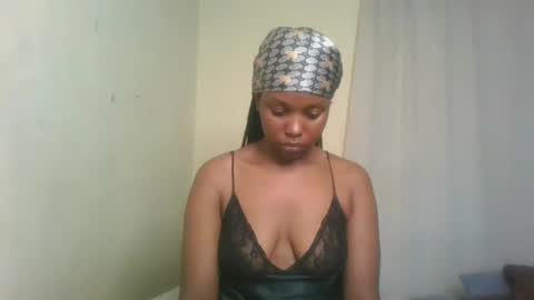 Snapshot of pixie_roman chatting on December 2024 10:50:02 AM Majesty online show from December 2024 10:50:02 AM