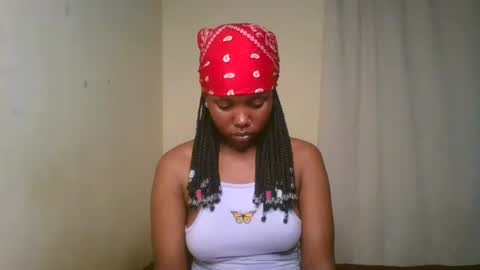 Snapshot of pixie_roman chatting on February 2025 07:22:02 PM Majesty online show from February 2025 07:22:02 PM