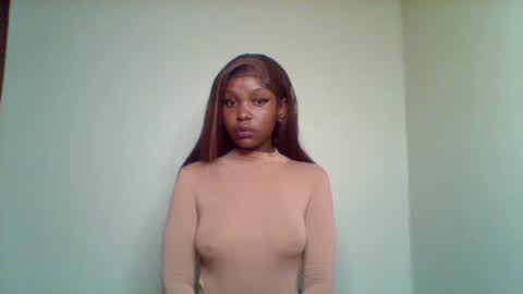 Snapshot of pixie_roman chatting on October 2025 07:37:02 AM Majesty online show from October 2025 07:37:02 AM