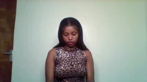 Snapshot of pixie_roman chatting on March 2026 02:02:02 PM Majesty online show from March 2026 02:02:02 PM