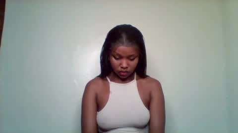 Snapshot of pixie_roman chatting on March 2026 01:23:01 AM Majesty online show from March 2026 01:23:01 AM