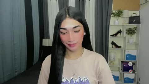 pixiedoll_ online show from March 2026 04:49:01 AM