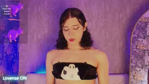 cris online show from December 2025 10:28:01 PM