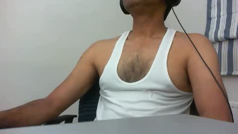 Snapshot of platino3026 chatting on September 2025 10:47:01 PM platino3026 online show from September 2025 10:47:01 PM