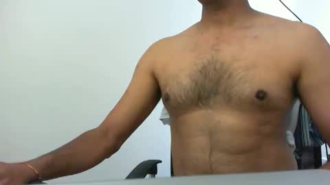 Snapshot of platino3026 chatting on October 2025 11:42:02 AM platino3026 online show from October 2025 11:42:02 AM