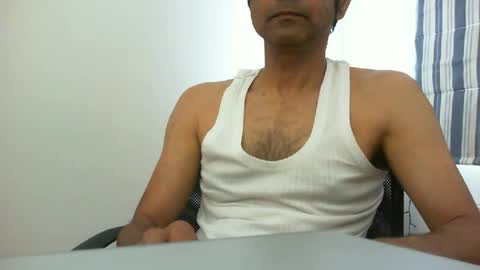 Snapshot of platino3026 chatting on June 2026 05:42:02 AM platino3026 online show from June 2026 05:42:02 AM