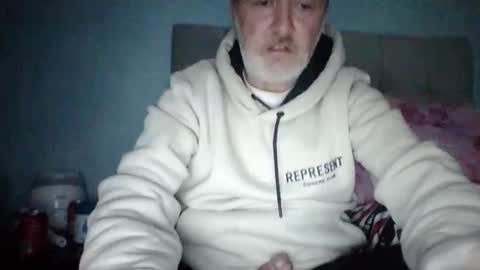 plattsy201283 online show from February 2026 05:00:02 PM