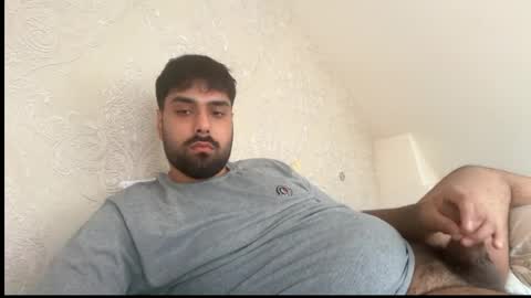 Zachhh online show from May 2026 04:37:01 PM