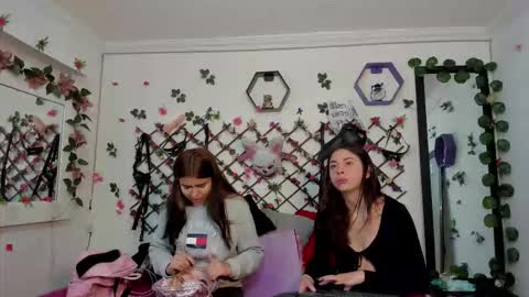 Playful Girls online show from February 2026 12:32:01 PM