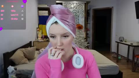 Snapshot of playful_mary chatting on January 2026 02:10:01 PM Masha online show from January 2026 02:10:01 PM