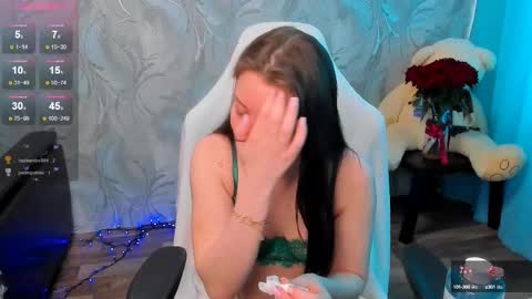 Kira online show from March 2025 06:35:02 AM