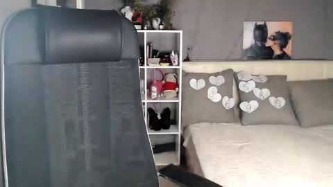 brenda online show from September 2025 01:33:02 PM