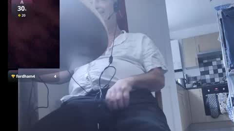 Play Me online show from November 2025 12:27:02 PM