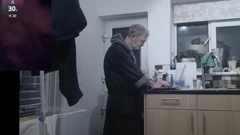 Play Me online show from November 2025 03:23:01 AM