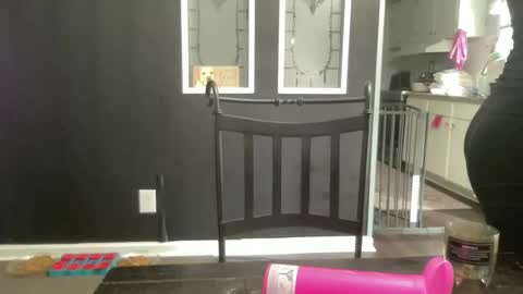 Caity online show from November 2025 02:50:02 PM