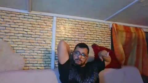 pleas3s_sweet online show from December 2025 06:38:01 PM