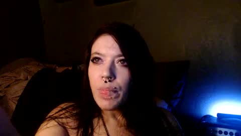 pleasantdinosaurus7537 online show from November 2025 06:51:01 PM