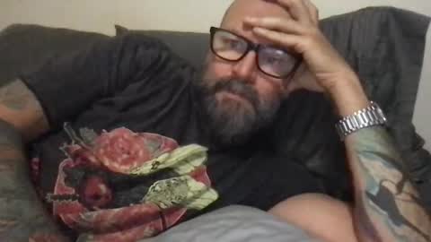 Snapshot of pleasesitonmycock chatting on December 2024 06:34:01 PM PleaseSitOnMyCock online show from December 2024 06:34:01 PM