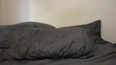 Snapshot of pleasesitonmycock chatting on January 2025 06:19:02 PM PleaseSitOnMyCock online show from January 2025 06:19:02 PM