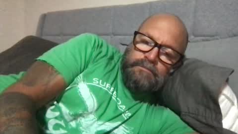 Snapshot of pleasesitonmycock chatting on September 2025 11:33:02 AM PleaseSitOnMyCock online show from September 2025 11:33:02 AM