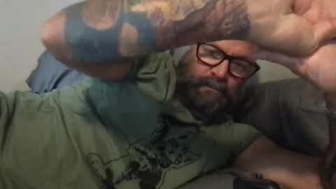 Snapshot of pleasesitonmycock chatting on October 2025 03:46:02 PM PleaseSitOnMyCock online show from October 2025 03:46:02 PM