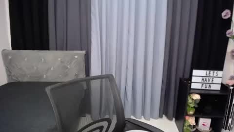 LAUREEN online show from February 2025 03:10:02 PM