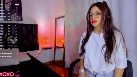 JUAN AND JULI online show from February 2025 09:22:01 PM