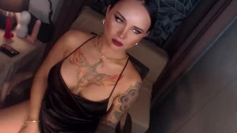 Angel online show from September 2025 04:01:01 AM