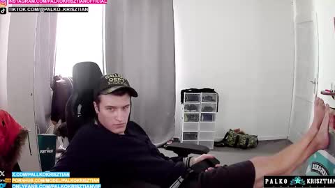 plkrisztian online show from February 2026 12:43:02 PM