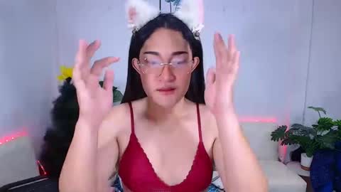 Snapshot of ploysaithailand chatting on May 2026 10:41:02 PM Ploysai online show from May 2026 10:41:02 PM